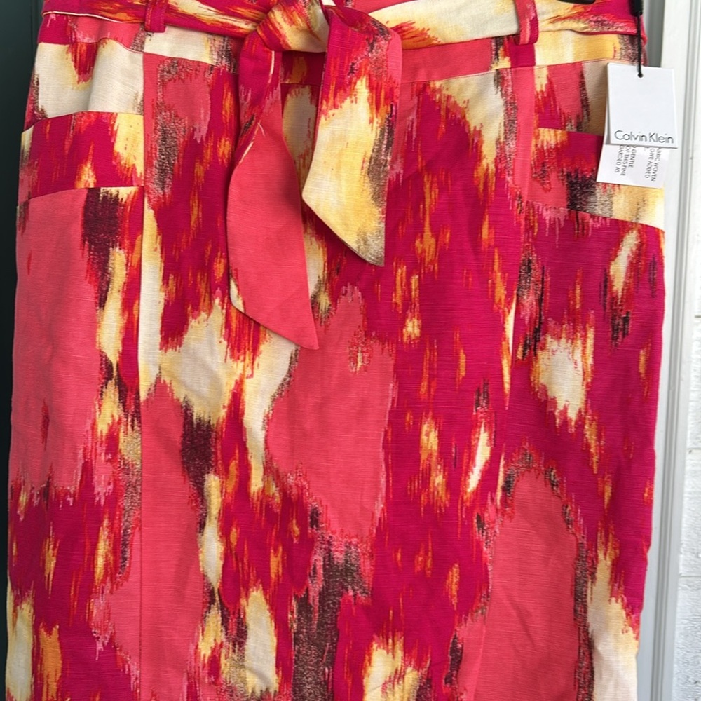 Calvin Klein NWT Skirt with Sash belt color Poppy Multi size 6 - Picture 2 of 6